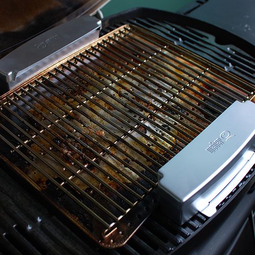 Weber - Q Smoker Box Set image 2