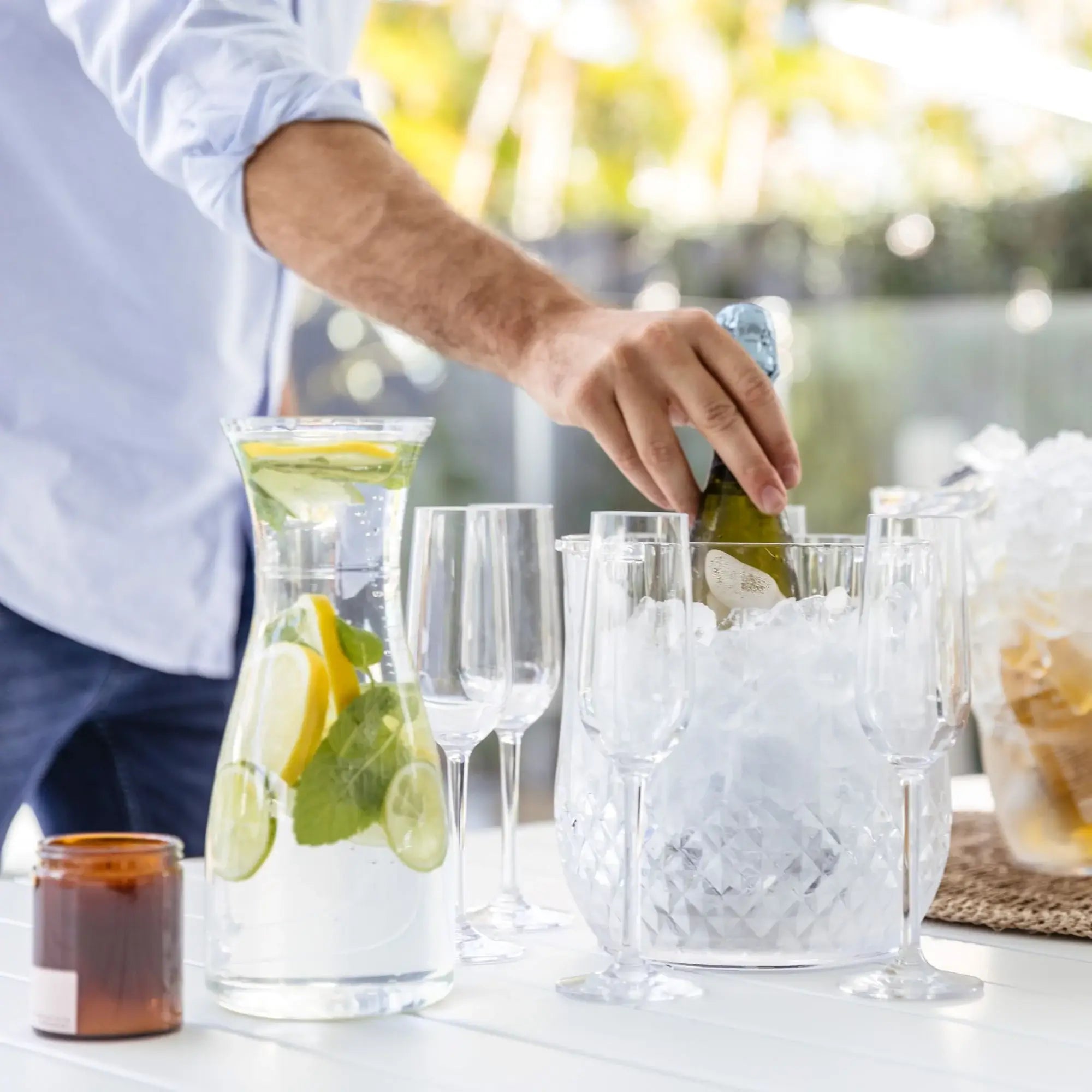 Unbreakable Ice Bucket 5.2L image 2