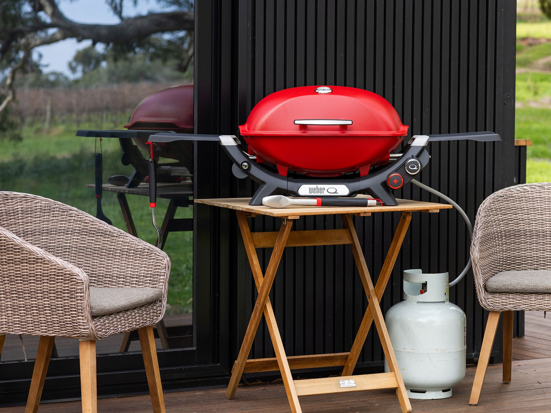 Q+ Premium Q2800N+ Flame Red LPG image 6