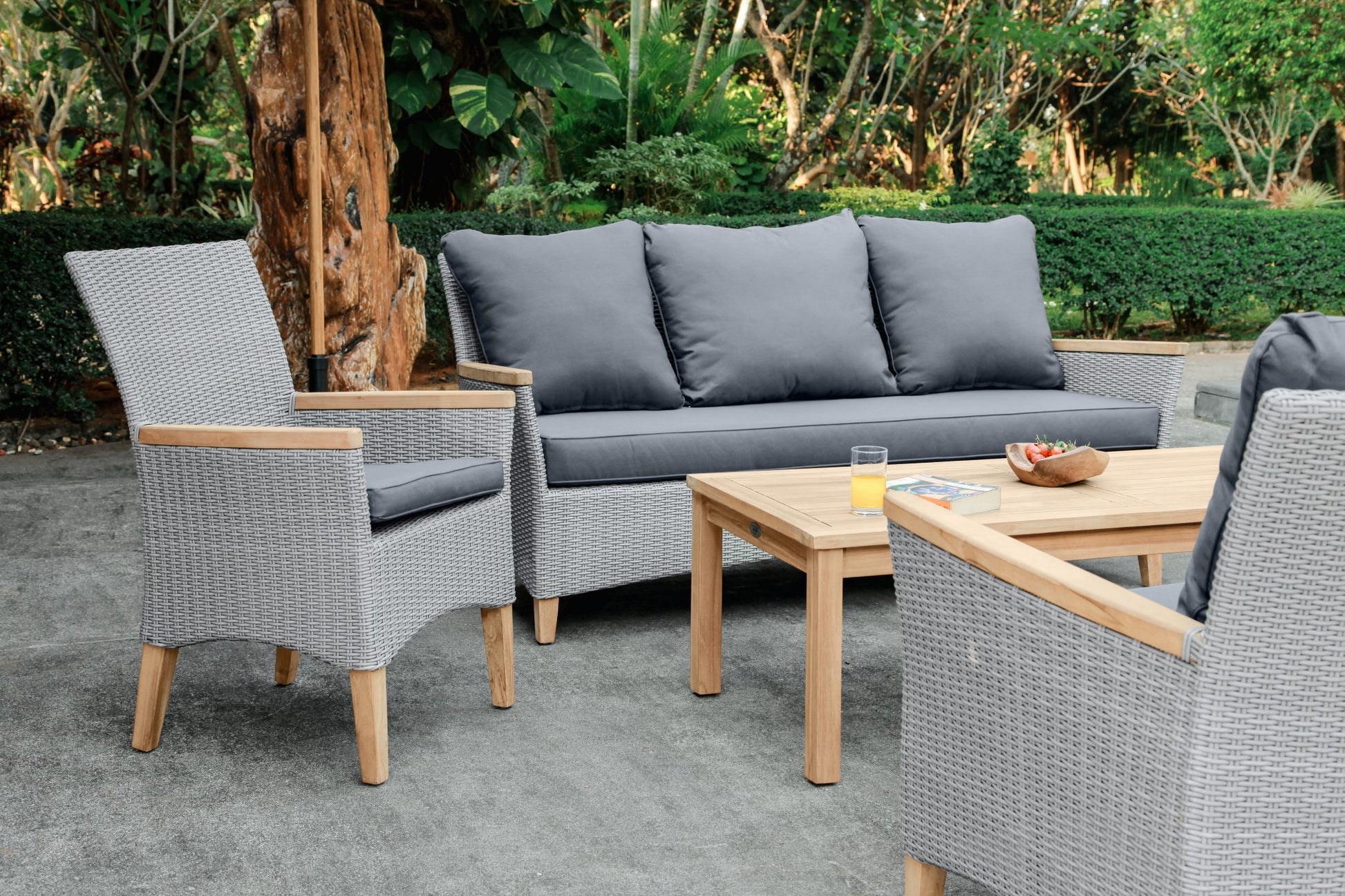 Florence 4-Piece Lounge Setting image 0