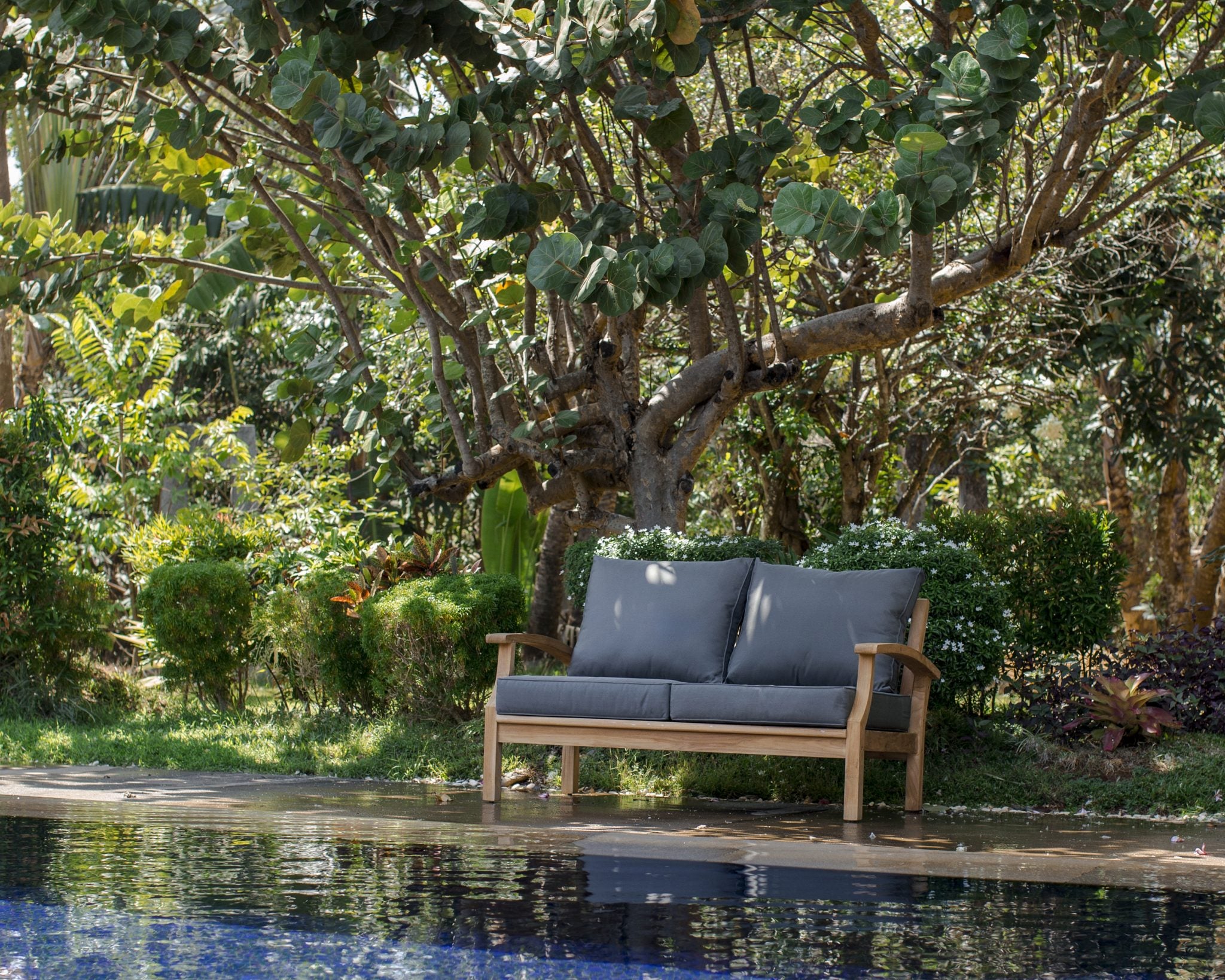 Lombok 2 Seater Lounge image 6