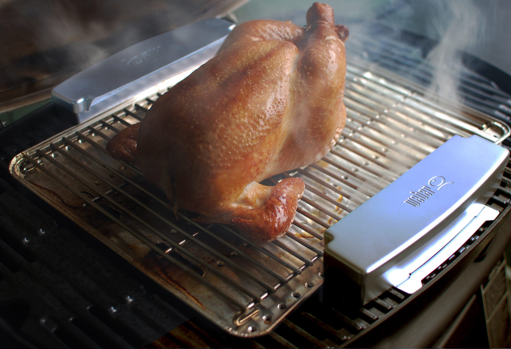 Weber - Q Smoker Box Set image 1