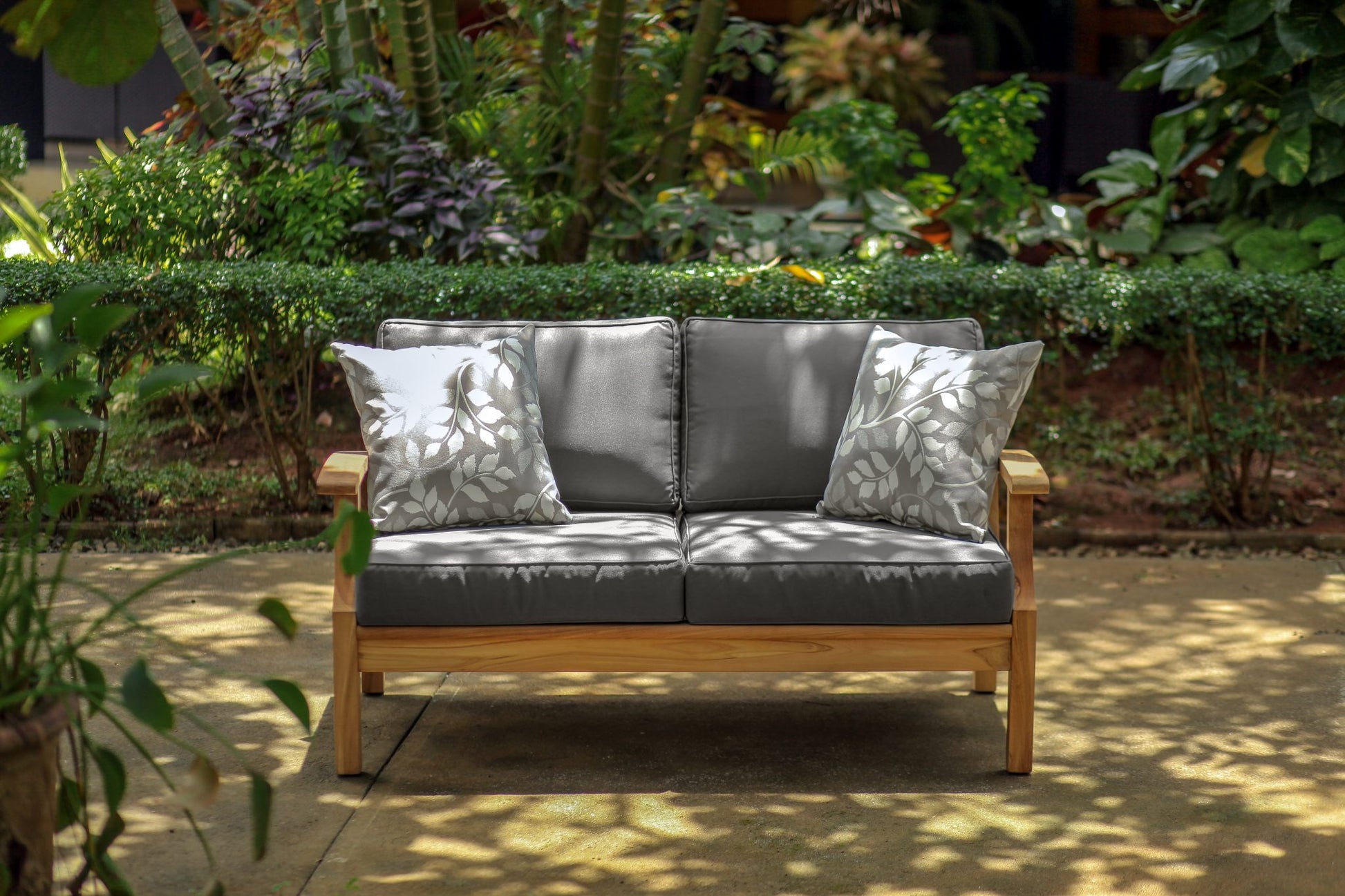 Lombok 2 Seater Lounge image 3