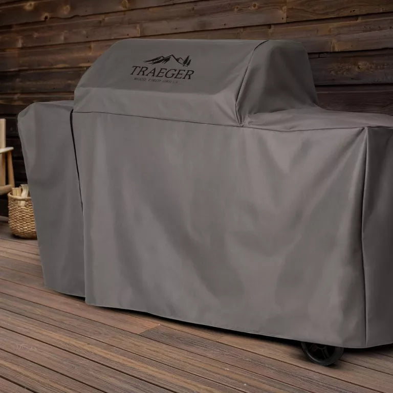 Woodridge™ Pro Full-Length Grill Cover