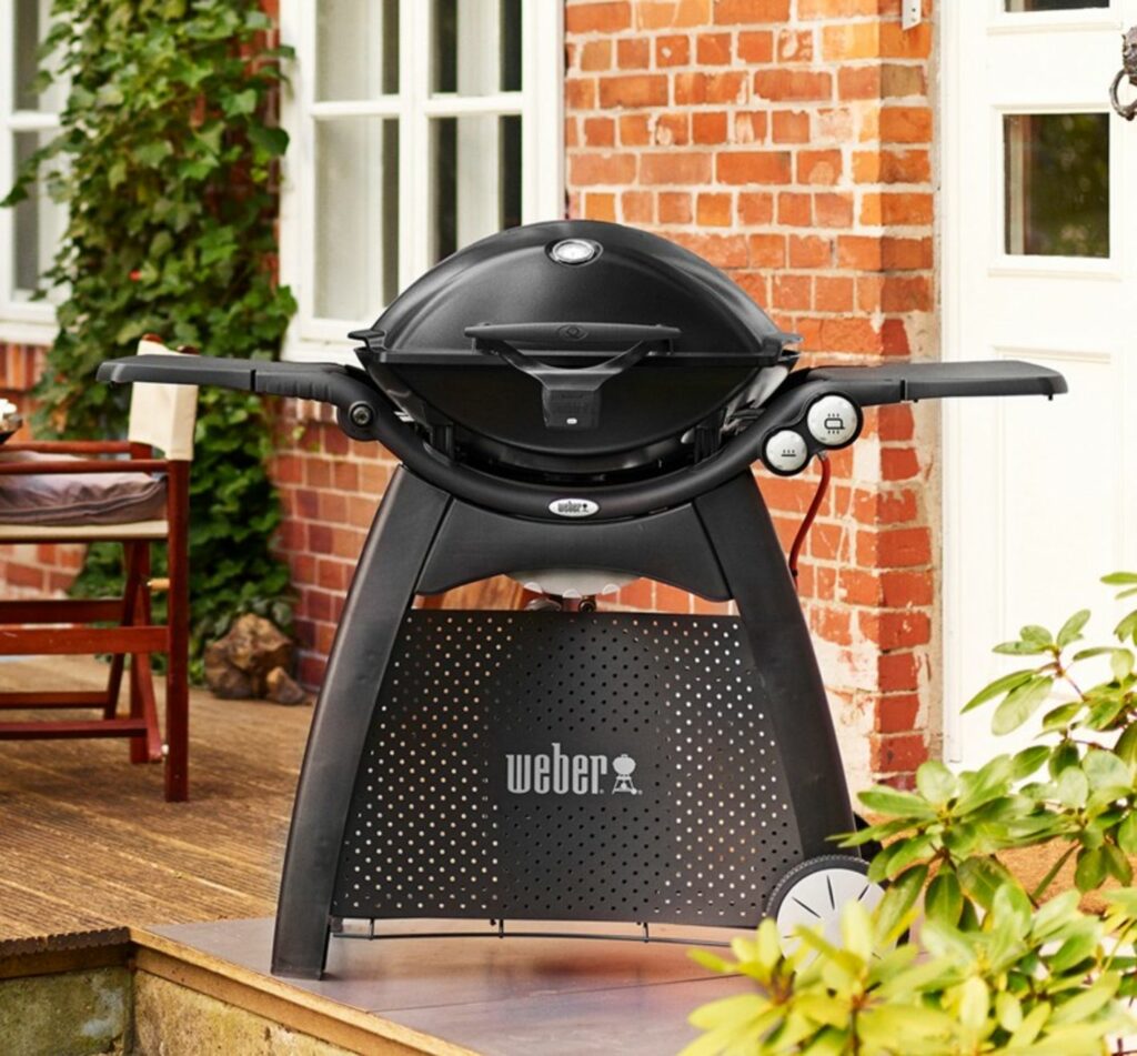 Weber Family Q Series - Alfresco Outdoors & Heating